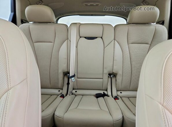 WA1LHAF78KD024441 2019 AUDI Q7 White Вид задніх сидінь