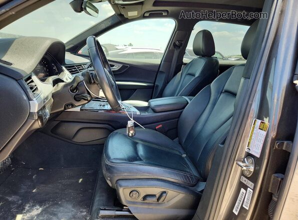WA1LHAF79KD017191 2019 AUDI Q7 Gray წინა სალონის ხედი