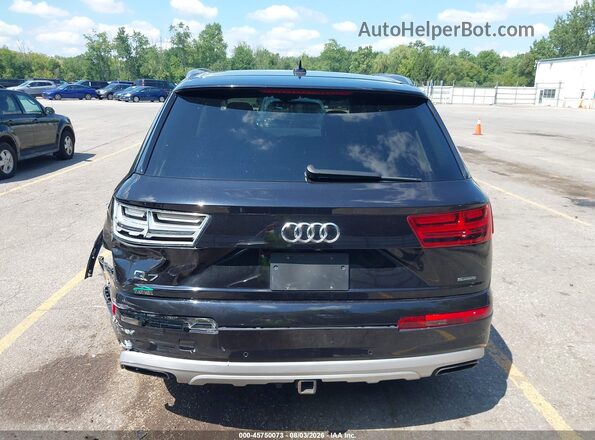 WA1LHAF7XJD013505 2018 AUDI Q7 Black 