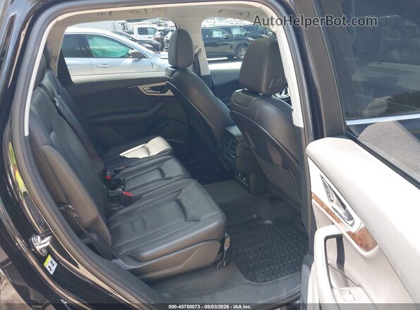 WA1LHAF7XJD013505 2018 AUDI Q7 Black VIN sticker view