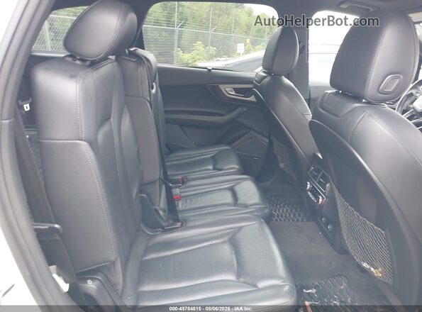 WA1LHAF7XKD039166 2019 AUDI Q7 White VIN კოდის სტიკერის ხედი