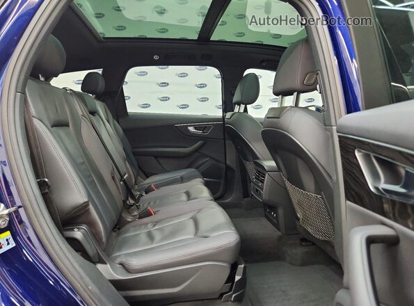 WA1LJAF75MD025263 2021 AUDI Q7 Blue Rear interior view