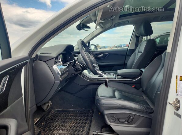 WA1LJAF76MD011355 2021 AUDI Q7 White Սալոնի դիմացի տեսք