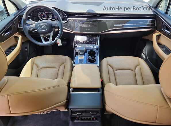 WA1LJAF77LD010004 2020 AUDI Q7 White Առջևի վահանակի տեսք