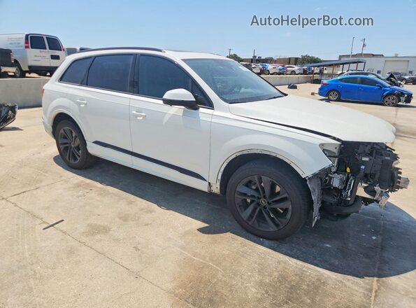 WA1LJAF79MD037044 2021 AUDI Q7 White Front right