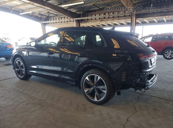 WA1LUBFZ7RP044398 2024 AUDI Q4 Black Հետևի ձախ