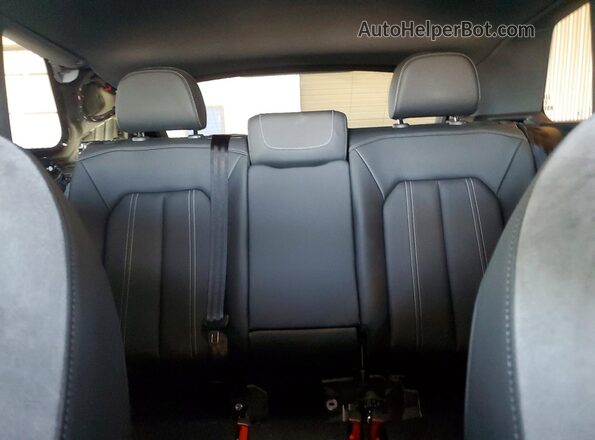 WA1LUBFZ7RP044398 2024 AUDI Q4 Black Հետևի նստատեղերի տեսք