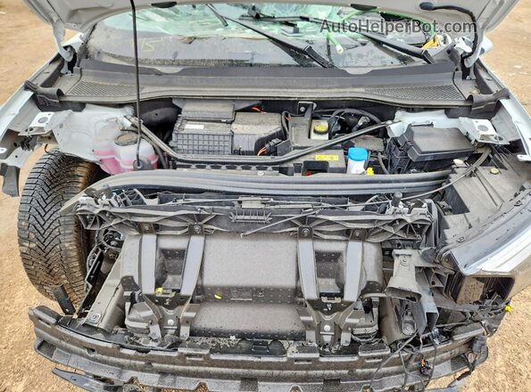 WA1LUBFZ9RP047402 2024 AUDI Q4 White Vista del compartimento del motor