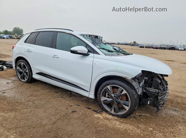 WA1LUBFZ9RP047402 2024 AUDI Q4 White Delantero derecho