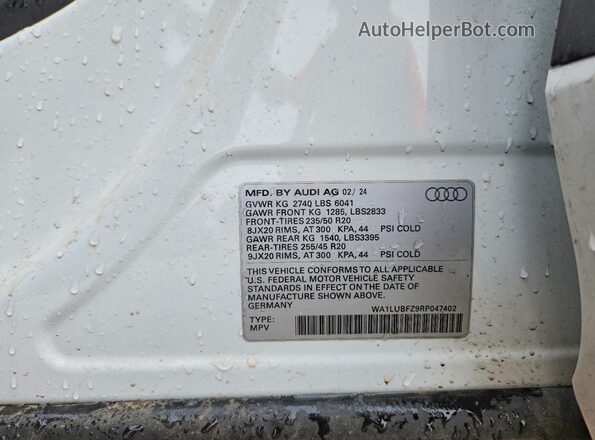 WA1LUBFZ9RP047402 2024 AUDI Q4 White Vista interior de 360 grados