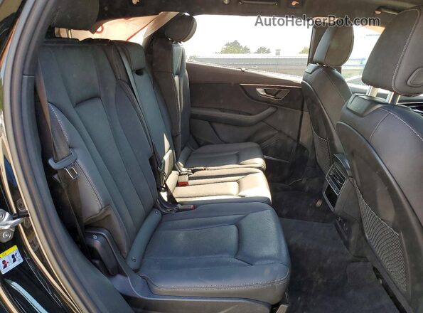 WA1LVBF79SD016430 2025 AUDI Q7 Black Rear interior view