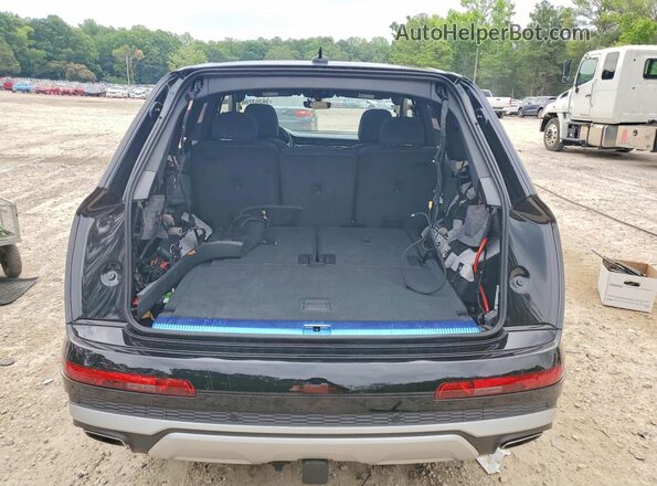 WA1LVBF7XSD031034 2025 AUDI Q7 Black Rear view