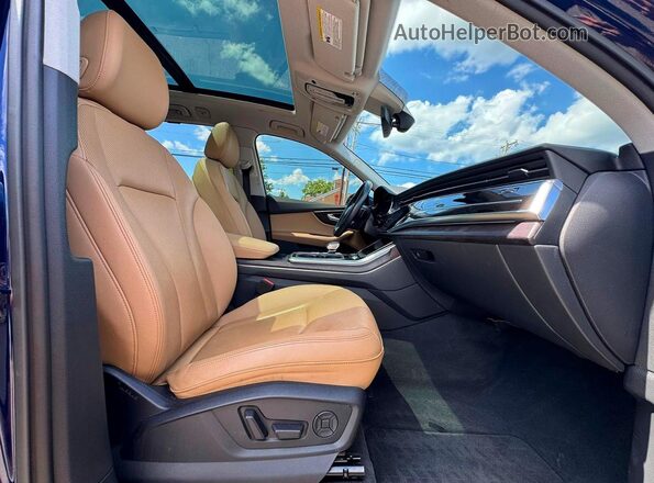 WA1LXAF72LD000219 2020 AUDI Q7 Blue ძრავის განყოფილების ხედი