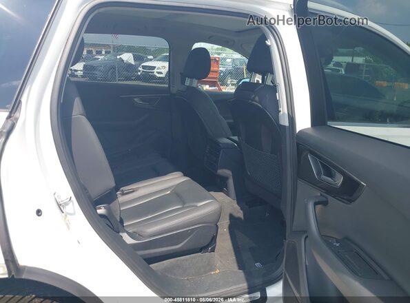 WA1LXAF72MD014252 2021 AUDI Q7 White VIN კოდის სტიკერის ხედი
