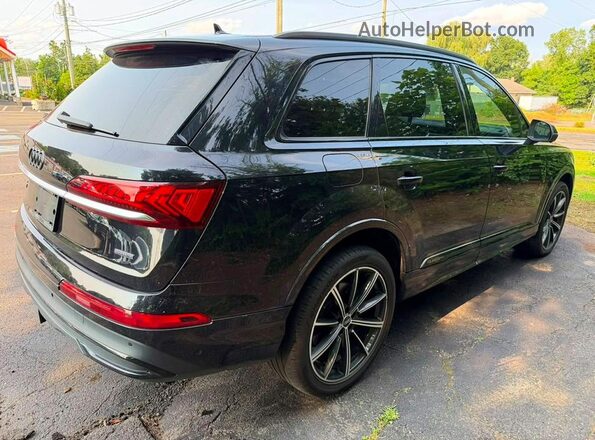 WA1LXAF72MD018267 2021 AUDI Q7 Неизвестный Передняя правая четверть