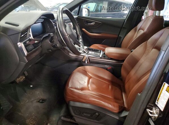 WA1LXAF75LD001154 2020 AUDI Q7 Черный Вид салона спереди