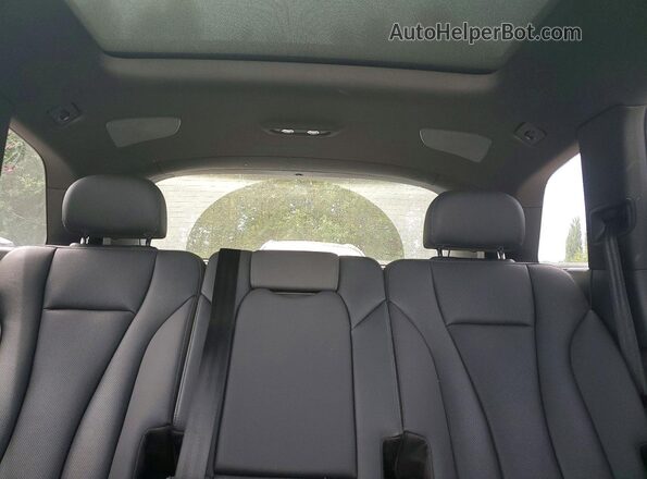 WA1LXAF77MD020693 2021 AUDI Q7 White უკანა სავარძლების ხედი