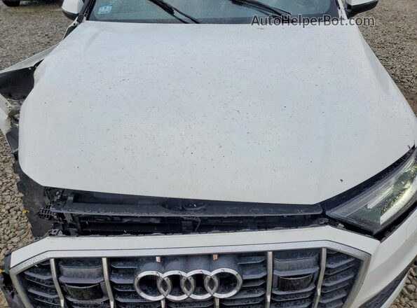 WA1LXAF77MD035047 2021 AUDI Q7 White ძრავის განყოფილების ხედი
