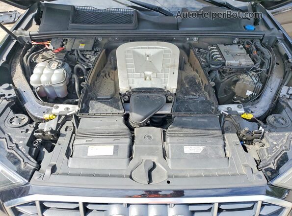 WA1LXAF78MD024431 2021 AUDI Q7 Black Vista del compartimento del motor
