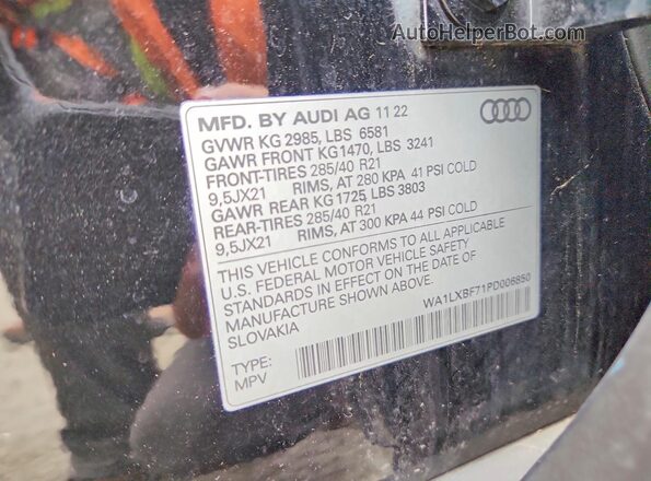 WA1LXBF71PD006850 2023 AUDI Q7 Черный Вид подкапотного пространства