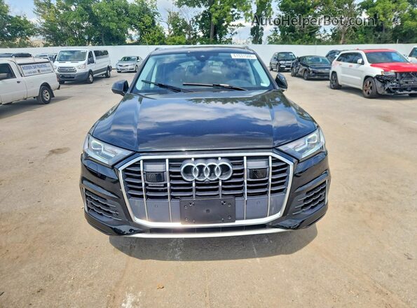 WA1LXBF73PD003318 2023 AUDI Q7 Black Front view