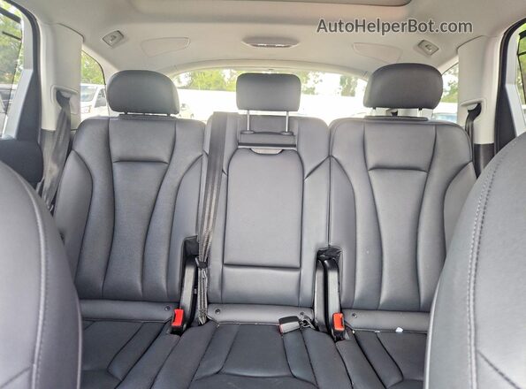 WA1LXBF73PD003318 2023 AUDI Q7 Black Rear seats view