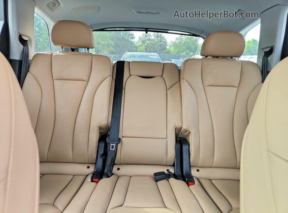 WA1LXBF78ND018071 2022 AUDI Q7 Black Rear seats view