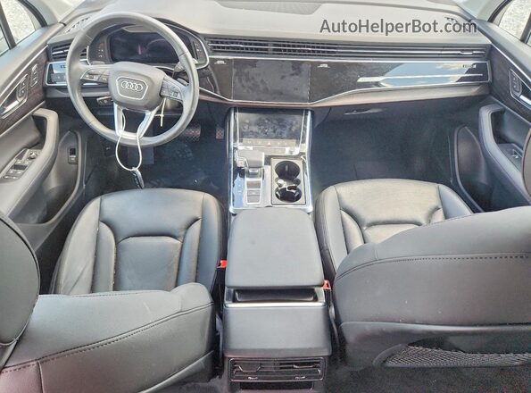 WA1LXBF78PD028960 2023 AUDI Q7 Blue Առջևի վահանակի տեսք