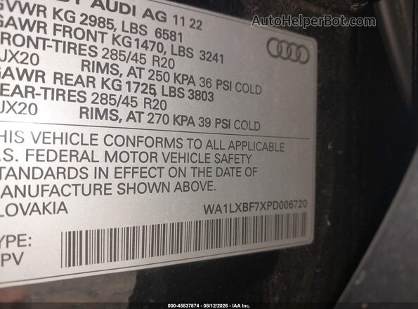 WA1LXBF7XPD006720 2023 AUDI Q7 Black Engine compartment view