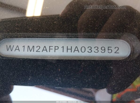 WA1M2AFP1HA033952 2017 AUDI Q5 Black Вид підкапотного простору