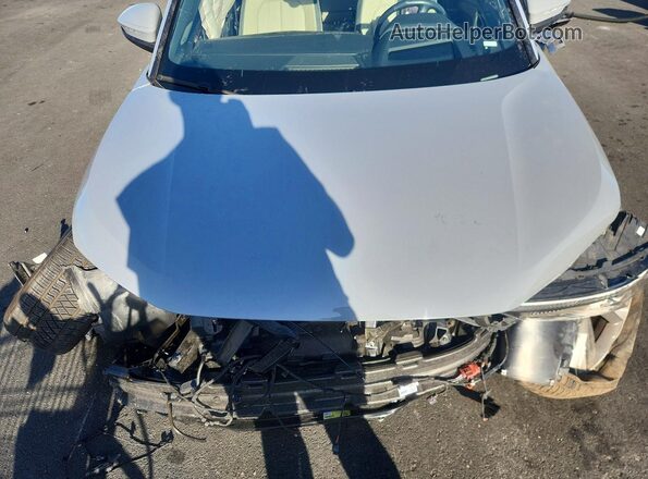 WA1M2BFZ5RP008560 2024 AUDI Q4 Gray Widok wnętrza z tyłu