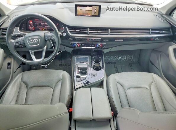 WA1VAAF70KD003550 2019 AUDI Q7 Gray Vista del salpicadero