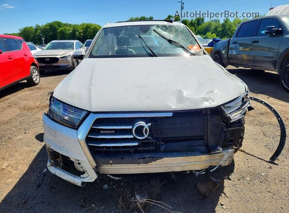 WA1VAAF70KD004441 2019 AUDI Q7 White Front view