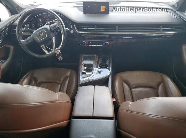 WA1VAAF72HD011111 2017 AUDI Q7 White Առջևի վահանակի տեսք