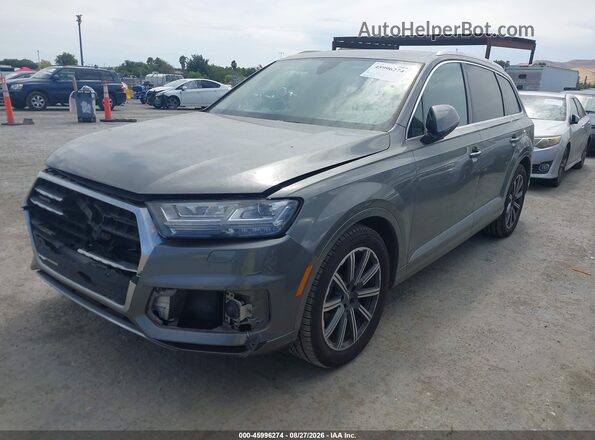 WA1VAAF73HD000523 2017 AUDI Q7 Gray Vista tres cuartos delantera izquierda