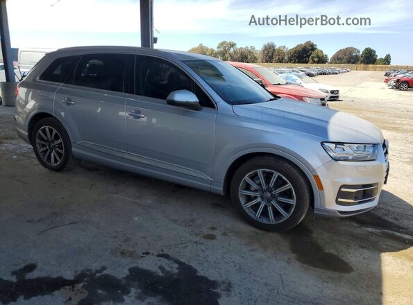 WA1VAAF73HD008489 2017 AUDI Q7 Gray Przód prawy