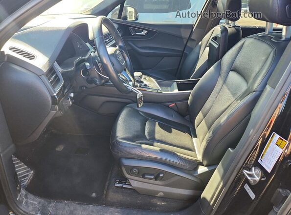 WA1VAAF74HD024278 2017 AUDI Q7 Black Widok deski rozdzielczej