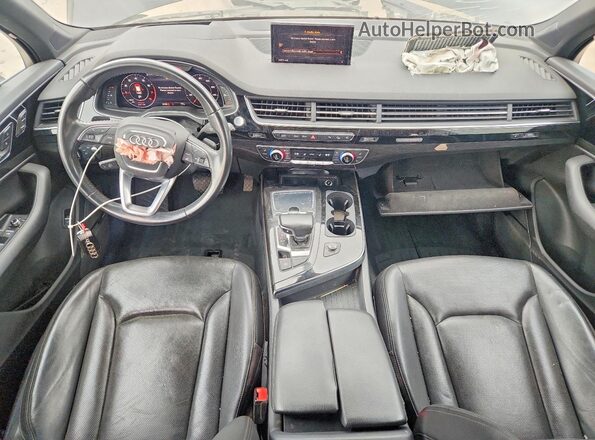 WA1VAAF74JD002643 2018 AUDI Q7 Black Widok deski rozdzielczej
