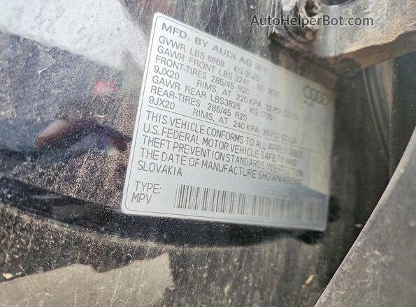 WA1VAAF74JD002643 2018 AUDI Q7 Black Widok komory silnika