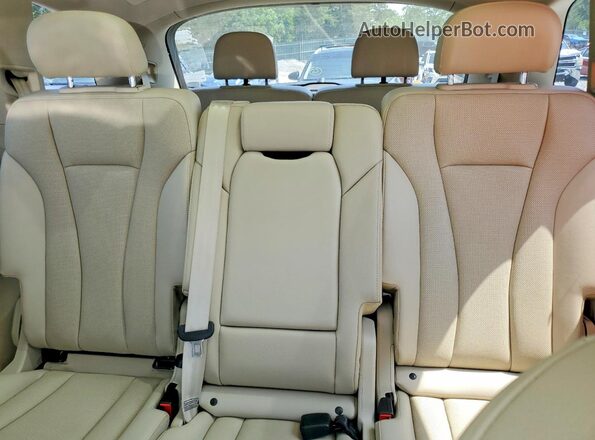 WA1VAAF74KD009285 2019 AUDI Q7 Черный Вид задних сидений