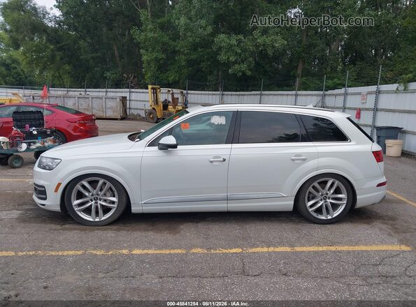 WA1VAAF76HD007966 2017 AUDI Q7 White Widok wnętrza 360 stopni