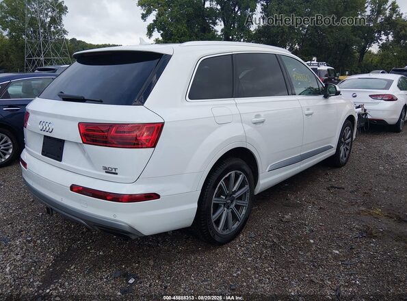 WA1VAAF76JD018102 2018 AUDI Q7 White Trasero derecho