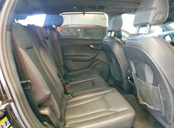 WA1VAAF76JD024031 2018 AUDI Q7 Черный Вид задней части салона