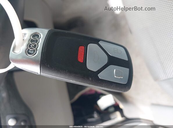 WA1VAAF77HD010312 2017 AUDI Q7 Silver Dashboard view