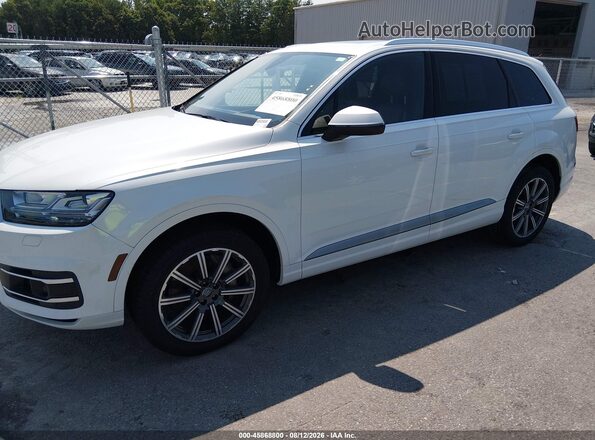 WA1VAAF77HD029930 2017 AUDI Q7 Белый Передняя левая четверть