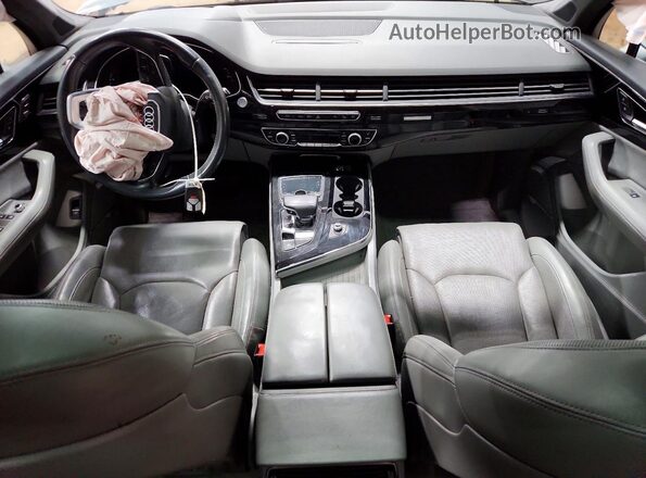 WA1VAAF77JD023583 2018 AUDI Q7 Серый Вид панели приборов