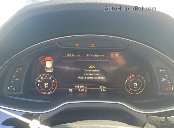 WA1VAAF78HD001697 2017 AUDI Q7 Silver ხელსაწყოთა პანელის ხედი