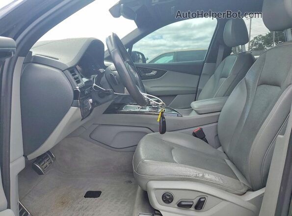 WA1VAAF78HD020654 2017 AUDI Q7 Black Vista interior delantera