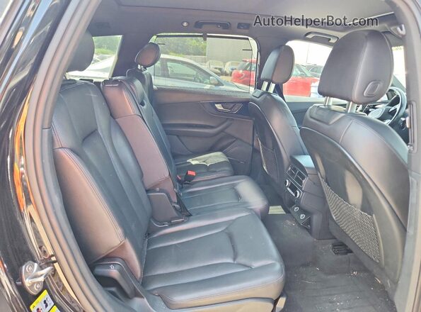 WA1VAAF78HD052584 2017 AUDI Q7 Black Rear interior view