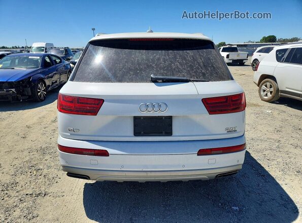 WA1VAAF78JD017985 2018 AUDI Q7 White Rear view